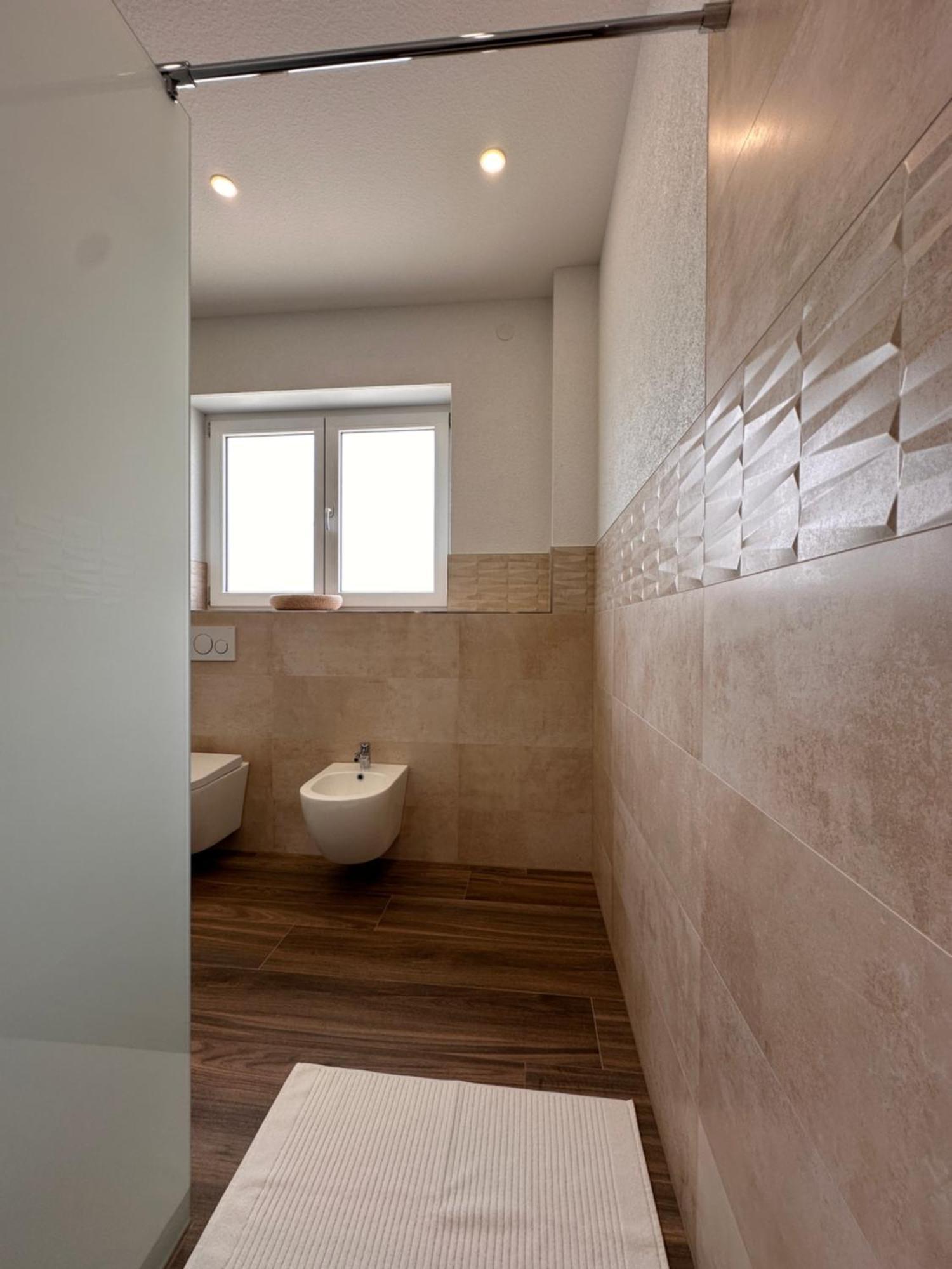 Apartment Amao-obsidian I 120qm I Elegantes Business- & Familienapartment I 3 Schlafzimmer I Kingsize Betten *