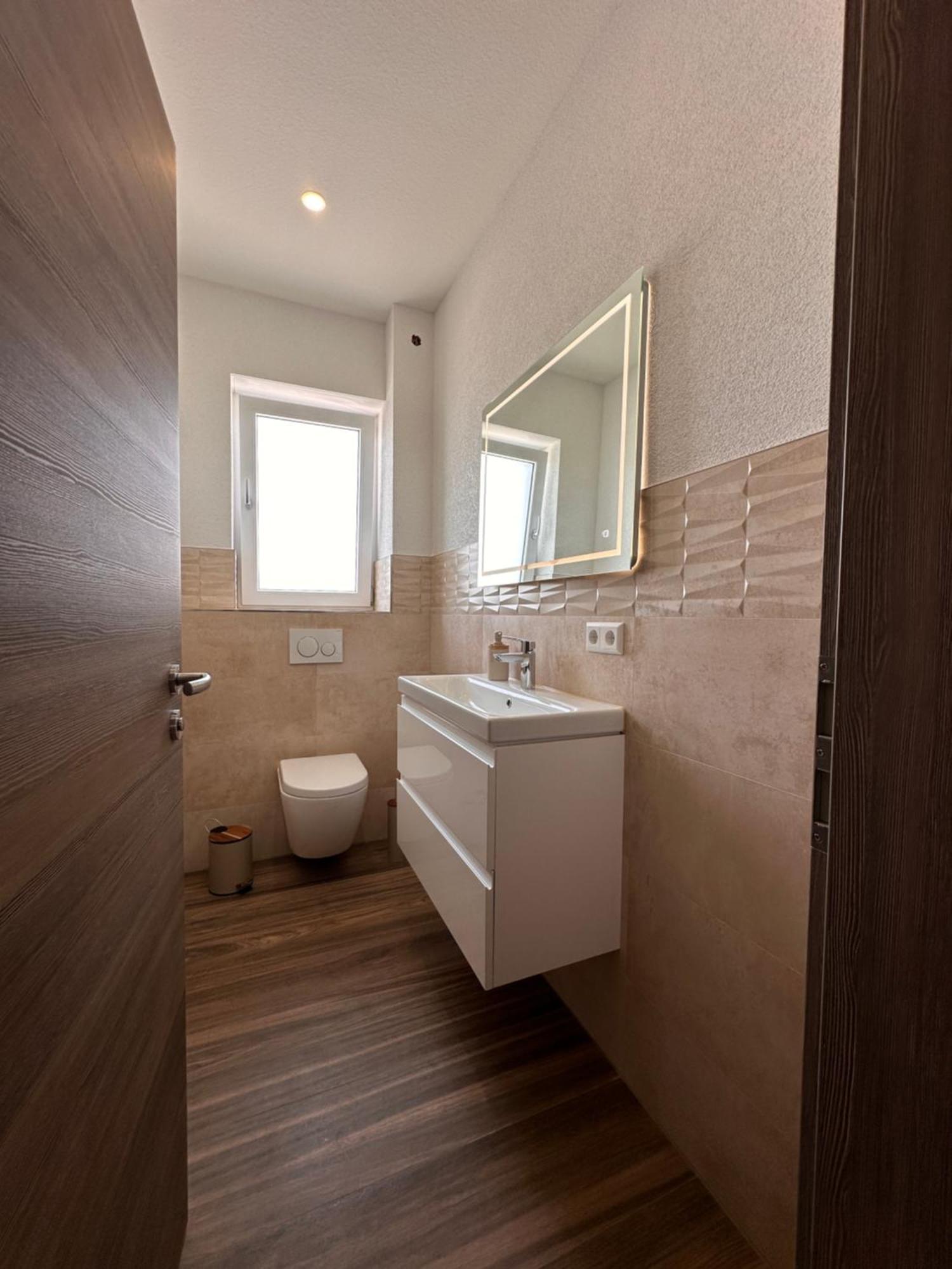 Amao-obsidian I 120qm I Elegantes Business- & Familienapartment I 3 Schlafzimmer I Kingsize Betten Schwanau