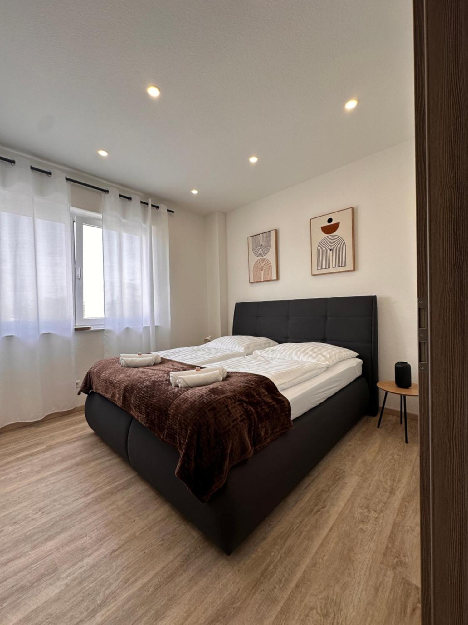 Amao-obsidian I 120qm I Elegantes Business- & Familienapartment I 3 Schlafzimmer I Kingsize Betten Apartment